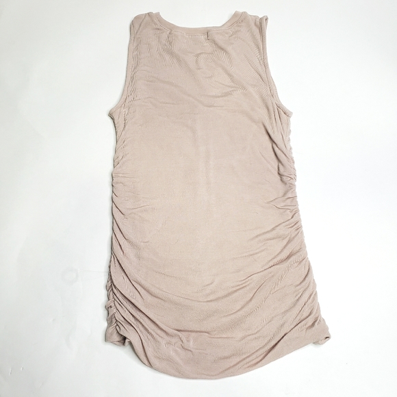 Trouve Shirred front ruched tank top - Picture 3 of 5